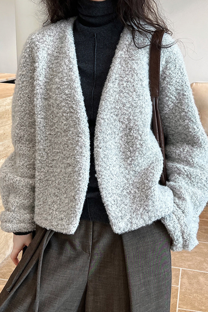 Wool Buttonless Short Coat