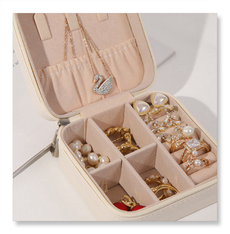 Portable Mini Jewelry Storage Box/Organizer