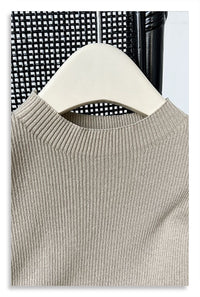 YP Style Slim-fit Wool Knit Top