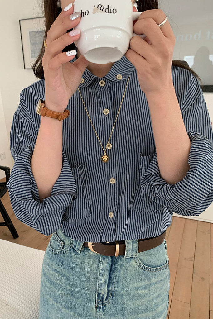 Loose-fitting Blue Striped Shirt