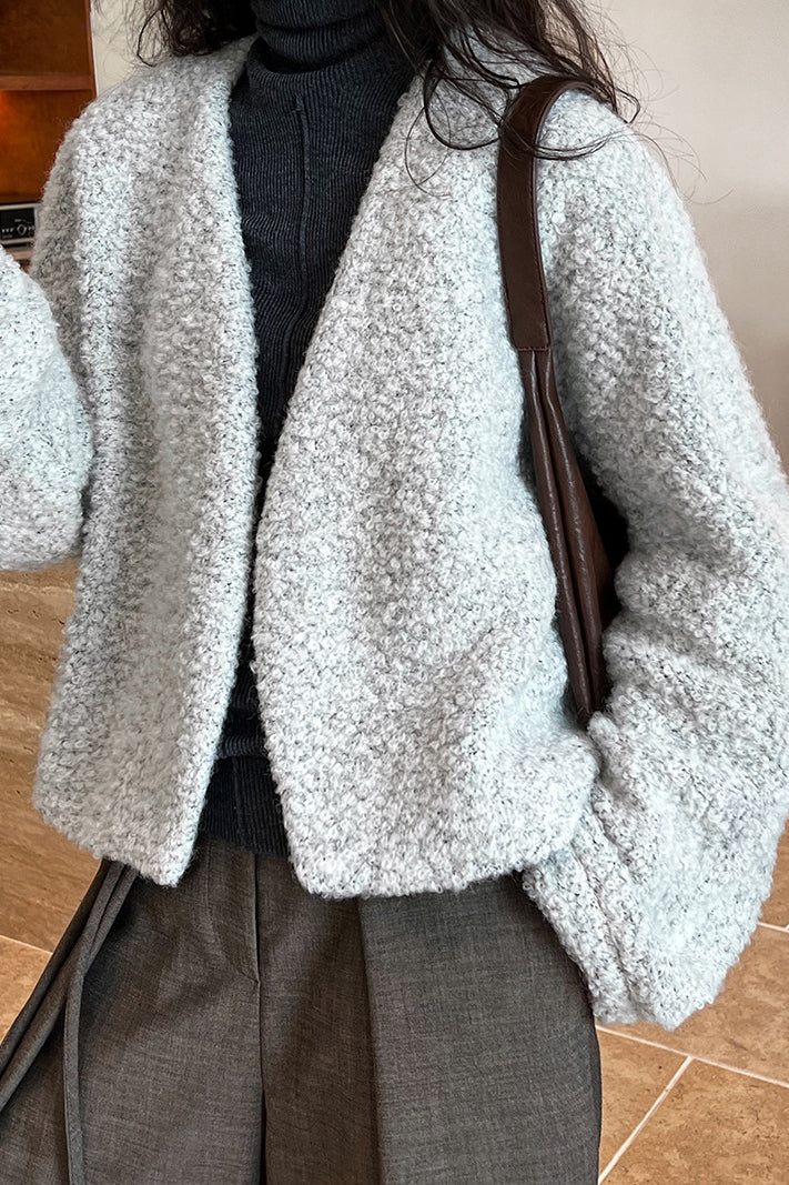 Wool Buttonless Short Coat